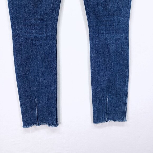 Alice + Olivia AO LA You Look Good Jeans 24 Denim Blue Stretch Tapered Leg - Picture 14 of 15